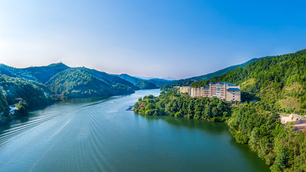 乐鱼官方网站-乐鱼leyu(中国)安全职业健康与环境管理体系通过ISO认证