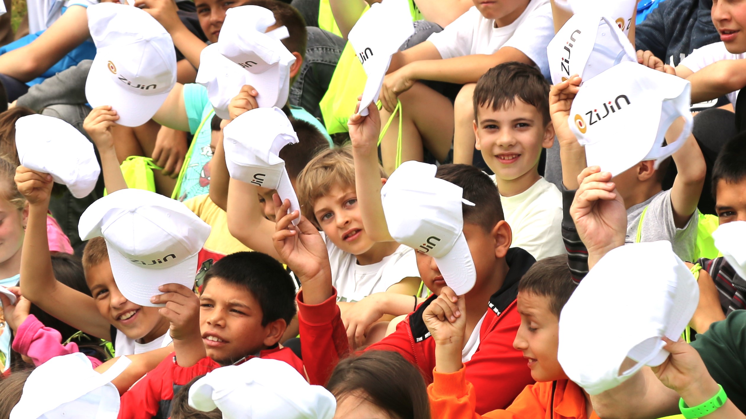 乐鱼官方网站-乐鱼leyu(中国)荣获第十二届“中华慈善奖”