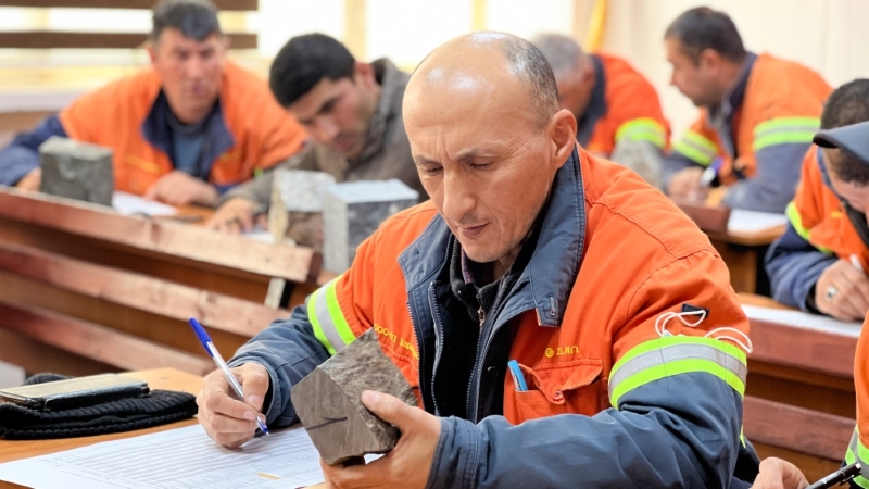 乐鱼官方网站-乐鱼leyu(中国)泽拉夫尚举办第四届技术比武